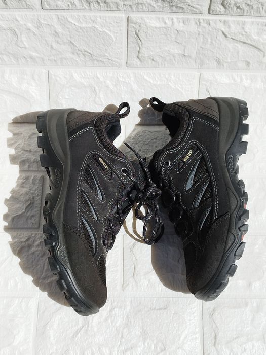 ECCO gore-tex ,36 номер,нови , дамски обувки ,унисекс
Непромокаема мем