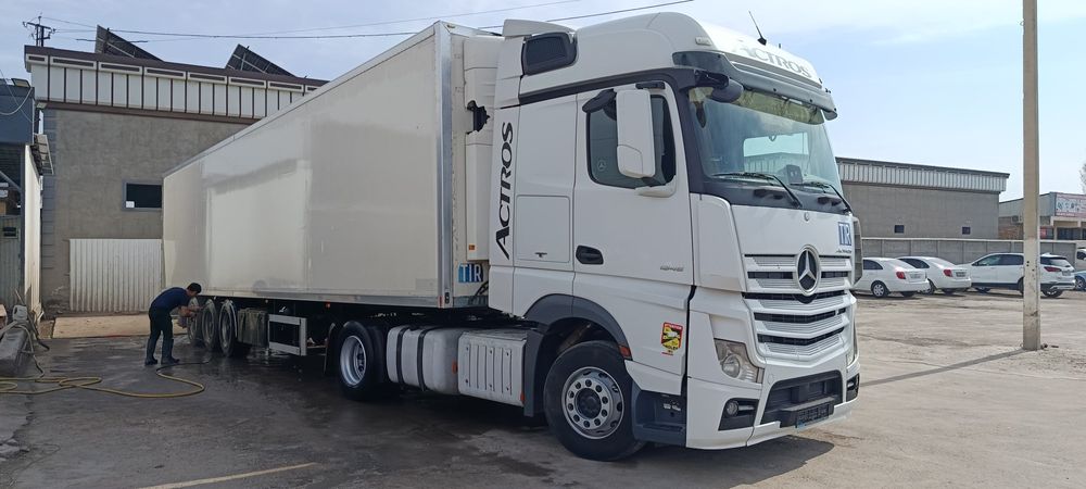 Mersedes BENZ aktros Ref