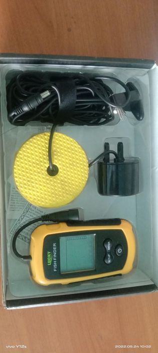 Продам эхолот FISH FINDER