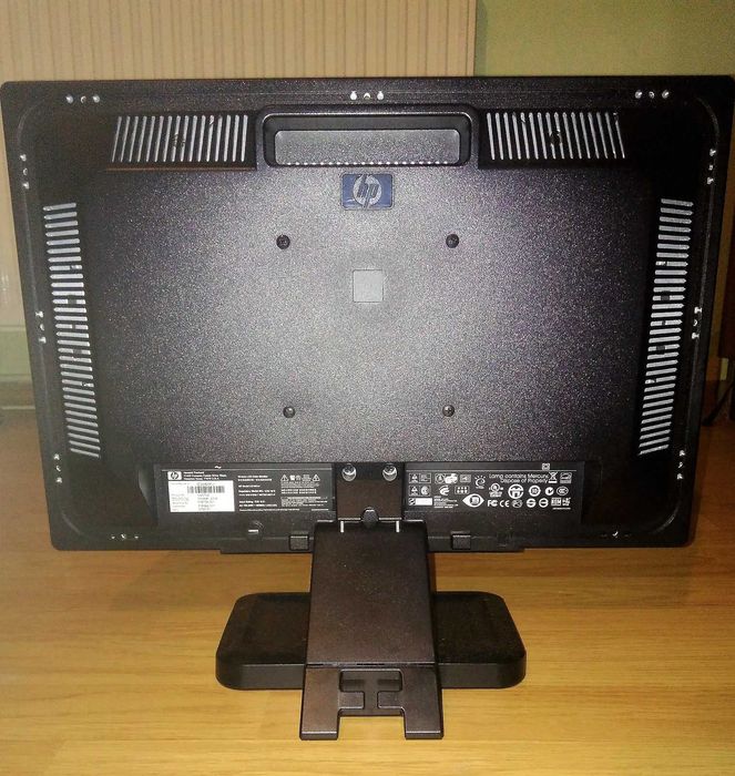 Vand Monitor HP LE1901w foarte ingrijit