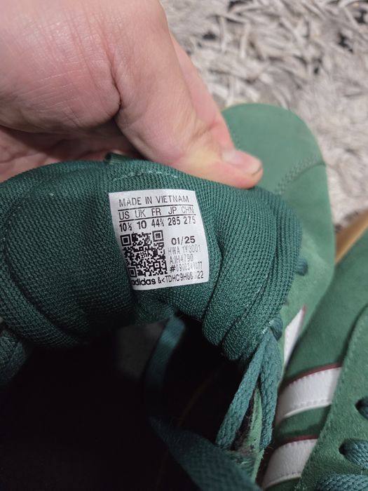 Adidași adidas 43