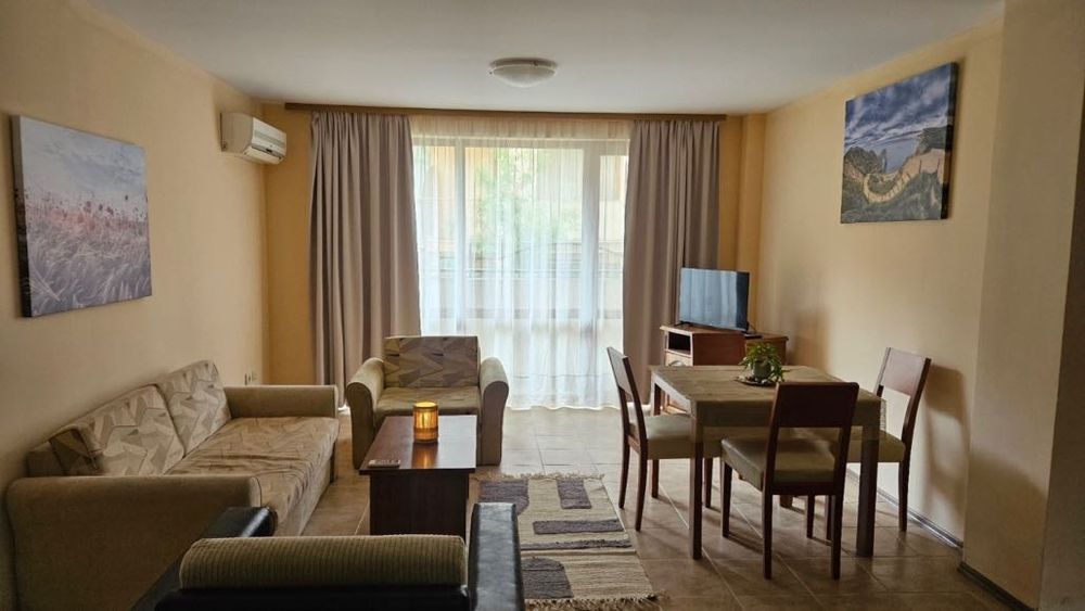 Тристаен апартамент в к.к. Слънчев бряг само на 200 м. от морето