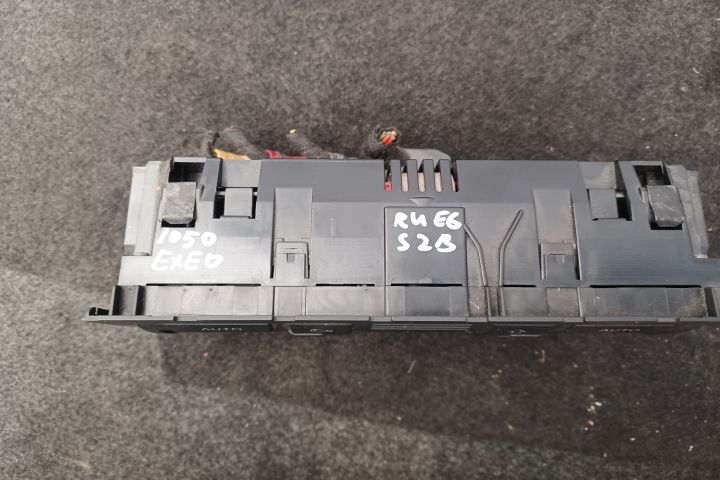 Comanda AC 8E0820043BL 8E0820043BL Seat Exeo prima generatie