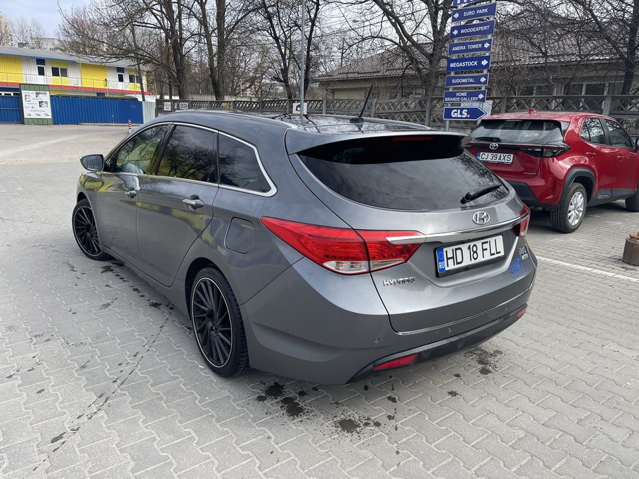 HYUNDAI i40 2013 — imagine 22