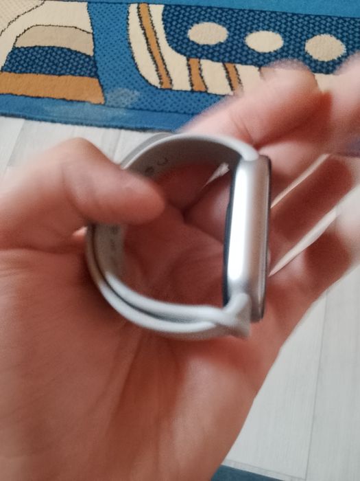 Продам часы Xiaomi Mi Smart Band 9