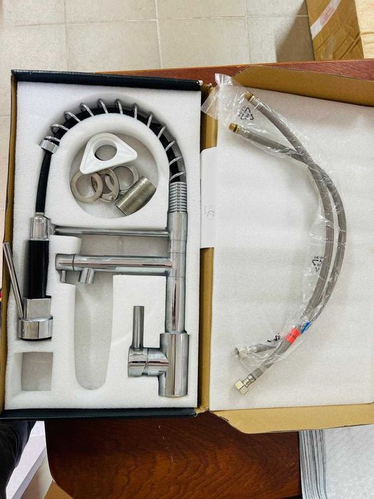 Robinet profesional Ibergrif M22144 pentru bucătărie cu duș detașabil