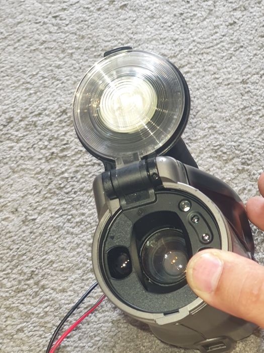 Canon Epoca – aparat foto vintage pe film 35mm, ca nou, testat cu surs