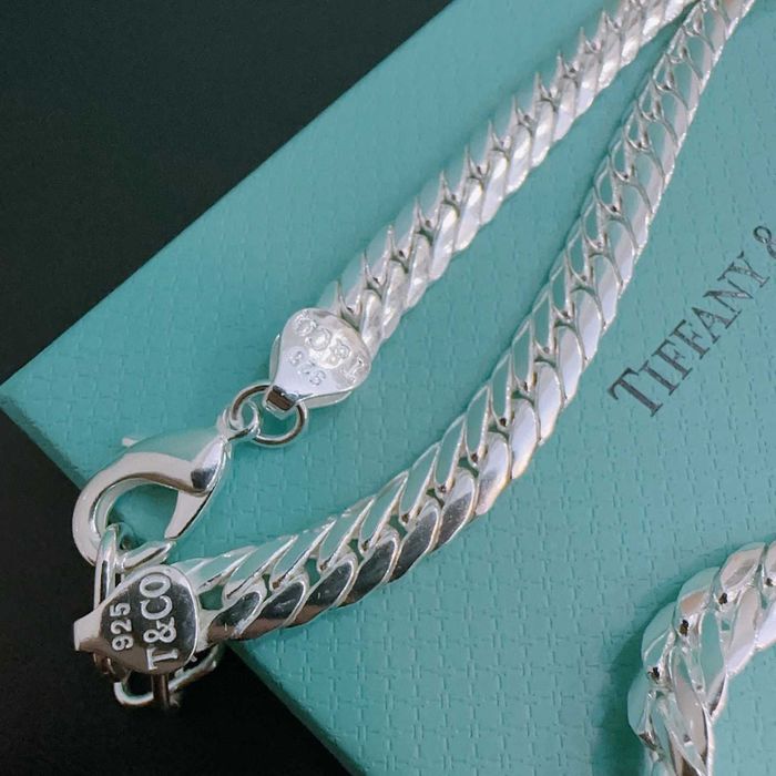 Aduc pe comanda Lantic TIFFANY orice model