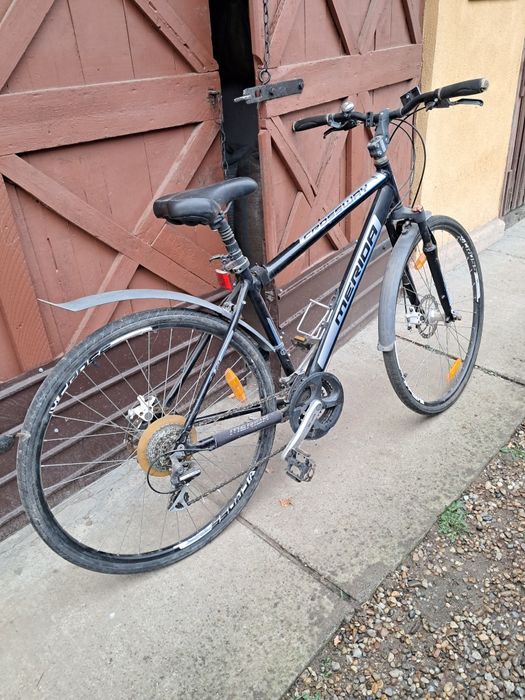 Vând trei biciclete