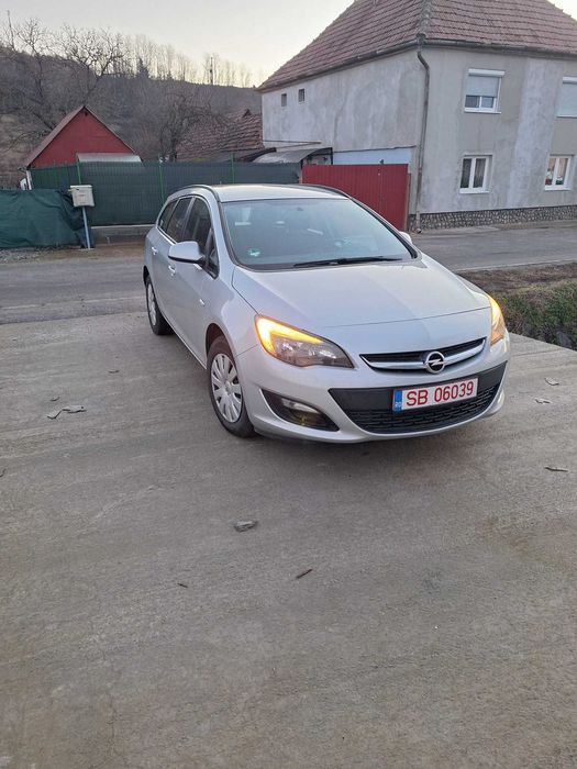 Opel Astra J Sports Tourer Diesel 1.6 CDTI -110 CP -Euro 6 -2015