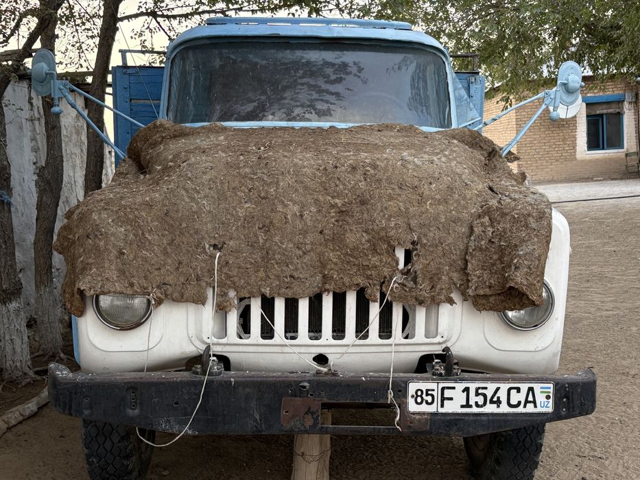 Gaz 52 sotiladi arzon