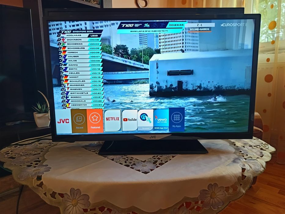 2TV led smart  Jvc și Panasonic diagonala  81cm.
