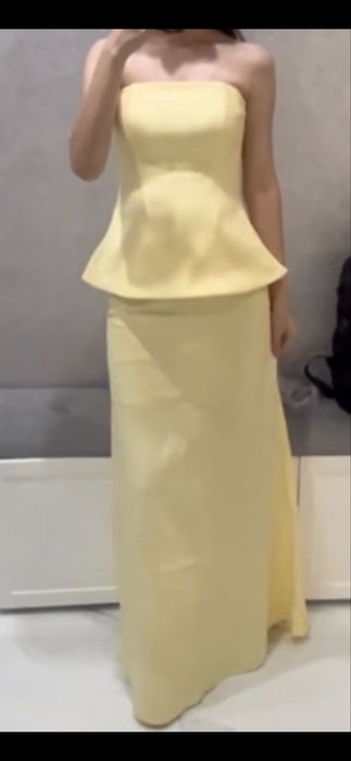 Двойка: корсет и юбка