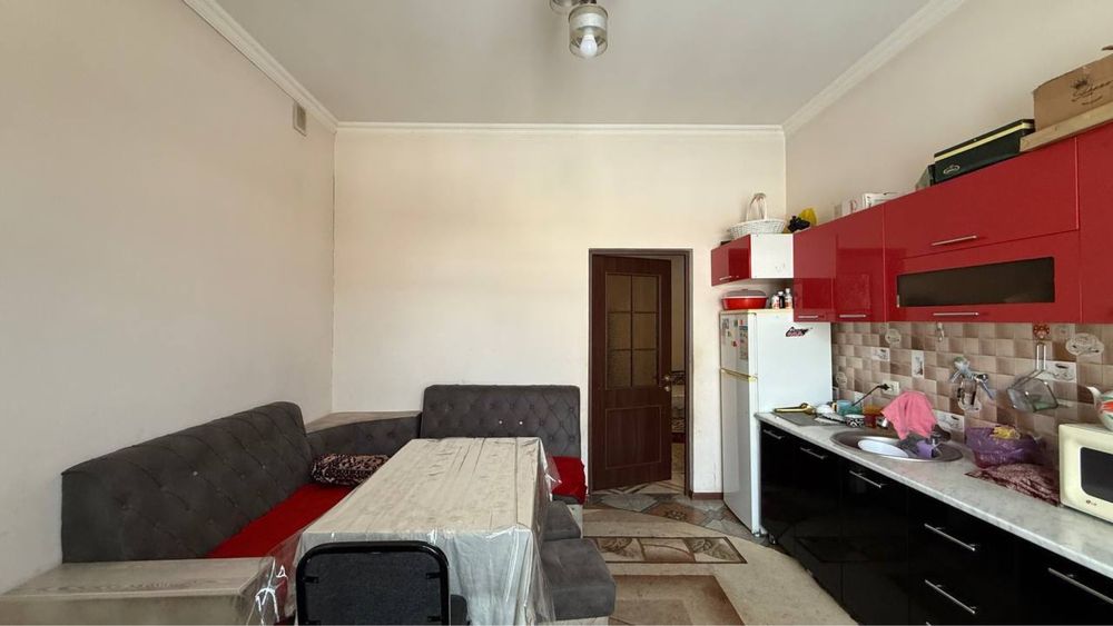 Продаётся дом 6 сотох в удомном расположени