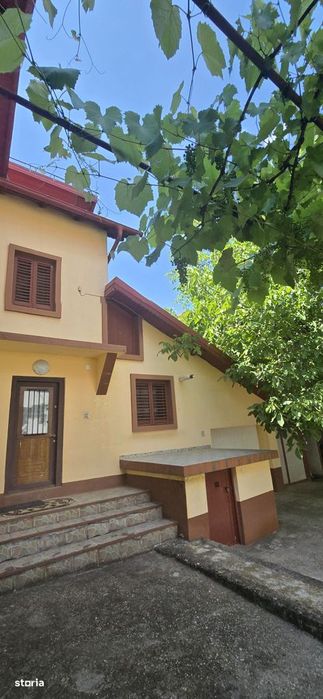 Vânzare proprietate – Casă + teren | Zonă istorică Târgoviște | Calea