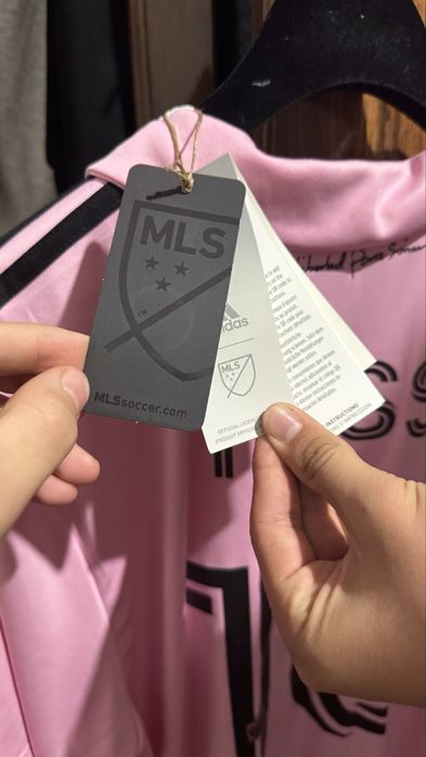 Оригинальное футболка MESSI