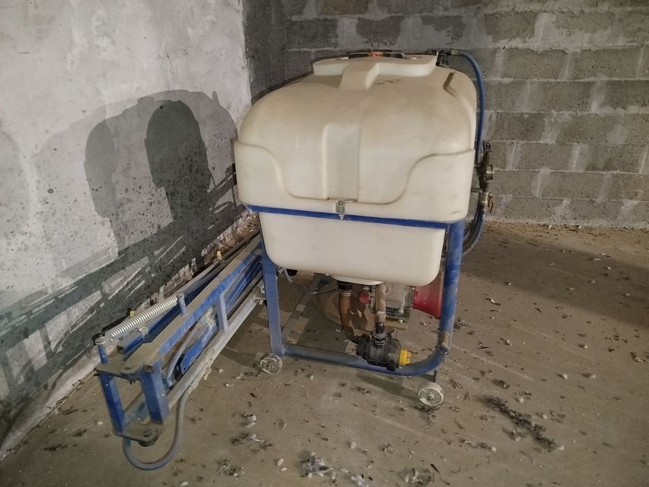 Продавам селскостопански инвентар