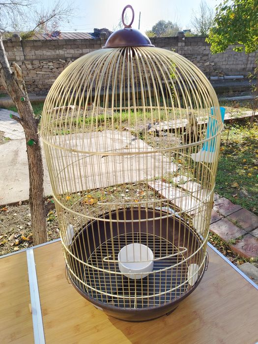 Клетка для попугаев