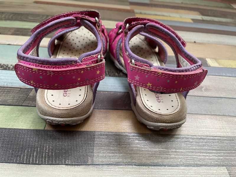 Sandale roz Geox Respira Roxanne marime 30