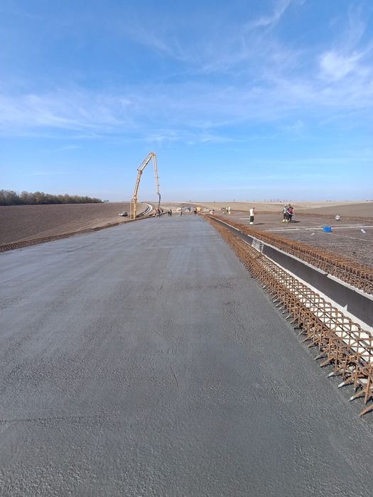 Executăm pardoseli elicopterizate