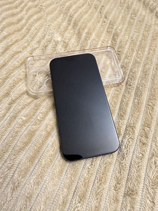 Продам телефон iPhone 15 PRO