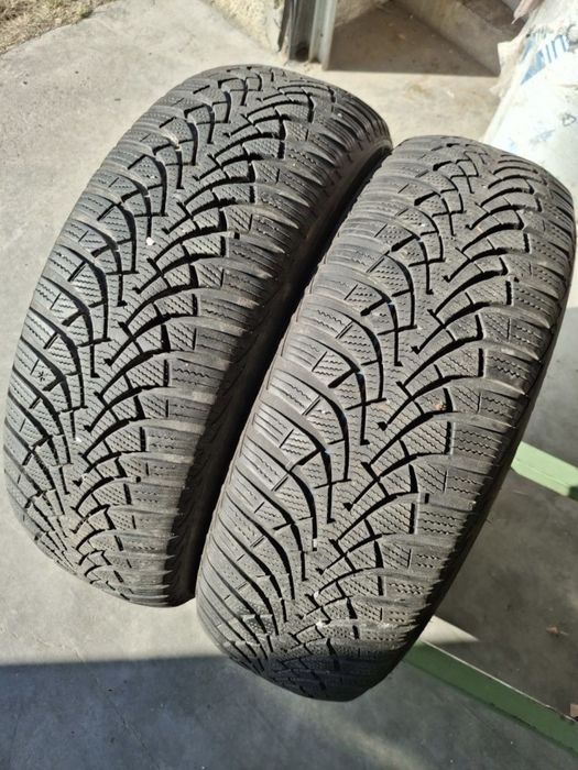 2 Anvelopele de iarnă 205 60 r16 Goodyear