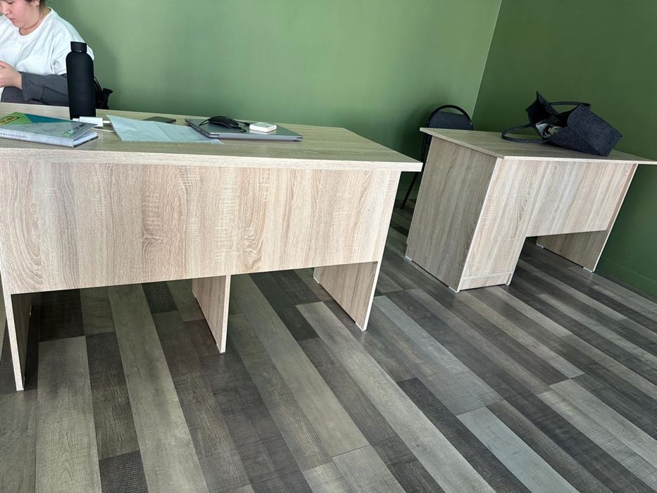 Продам офисную мебель