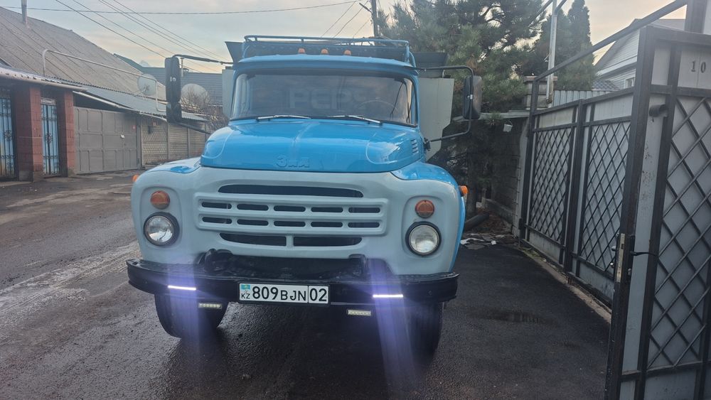 Зил самосвал песок, отсев, сникерс