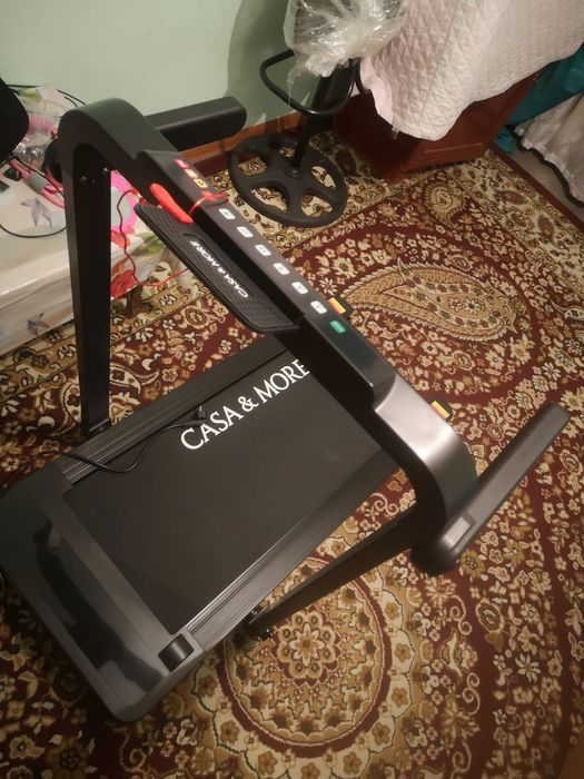 Срочно продам беговую дорожку