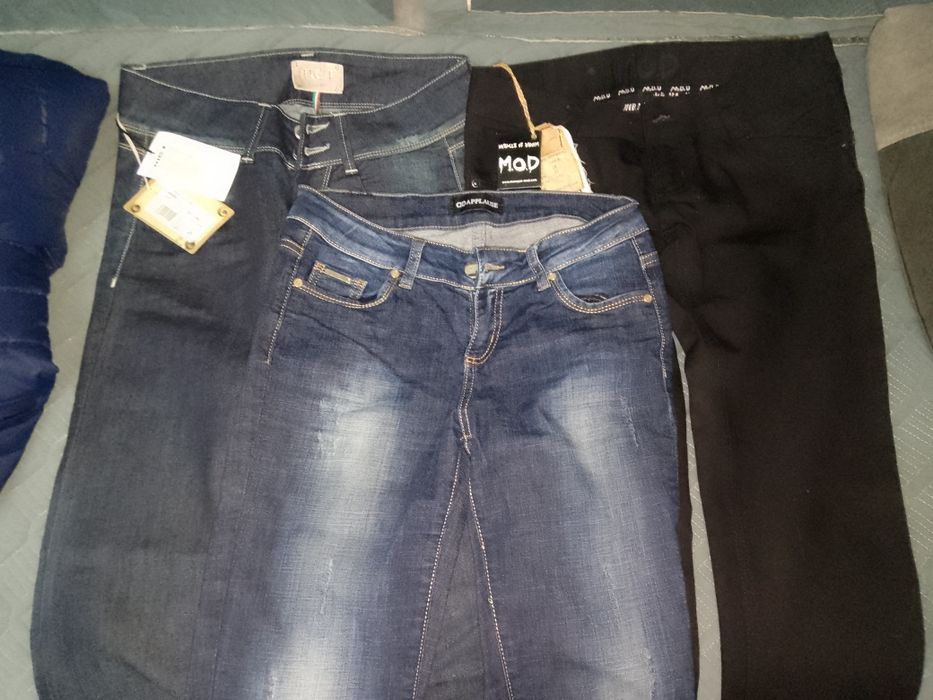 джинсы, обычные.