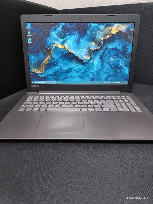 Lenovo Ideapad 330-15IKB | Intel i5-8250U -3,40 Ghz  | 8 GB RAM DDR4 | Stocare SSD  256 GB Nmve + 1Tb Hdd |  Intel UHD (4k) |