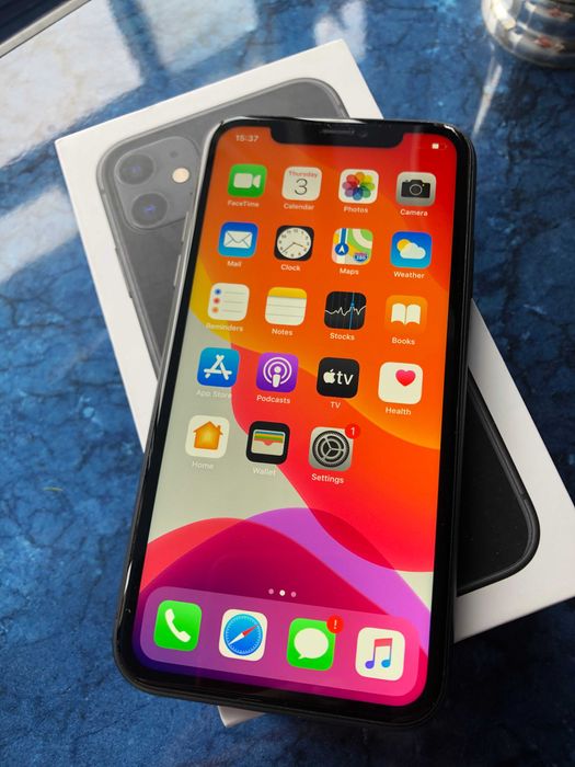 Baterie buna iPhone 11 Black 1288 GB in cutie Impecabil