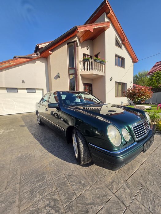 Mercedea w210 3.2 benzina vehicul istoric