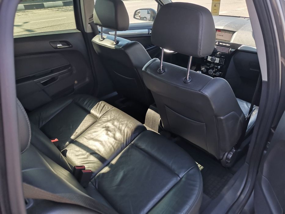 Opel Astra H  2009 - 1.9 CDTI  - Full Piele - Bi-Xenon Adaptive