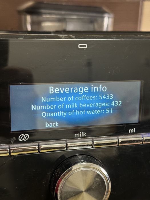 Siemens EQ9 EQ 9 espressor expresor cafea latte machiato cappuccino