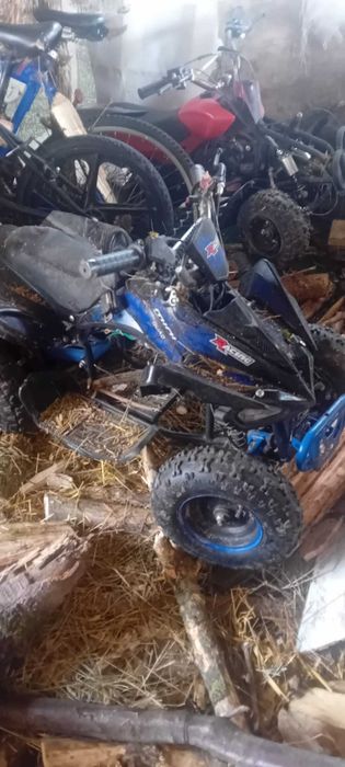 Vand 2 atv mai multe detalii la tel