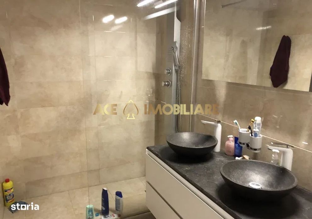 2 Camere de inchiriat | Bd. Unirii | Metrou | Posibilitate Parcare