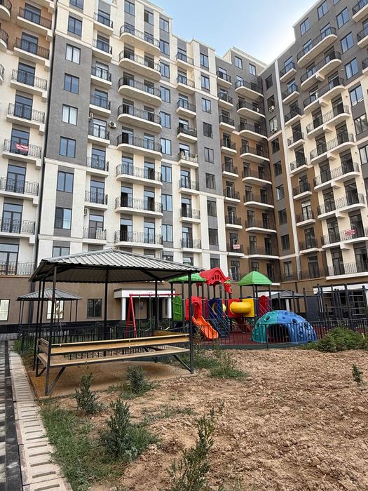 Продаётся 3-комнатная квартира Яшнабадский район (Базар Кадышева)