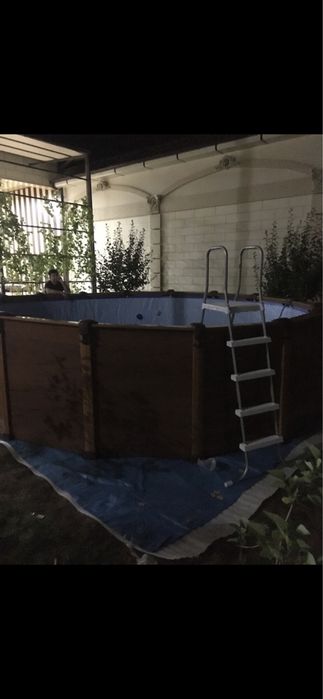 Intex bassen sotiladi