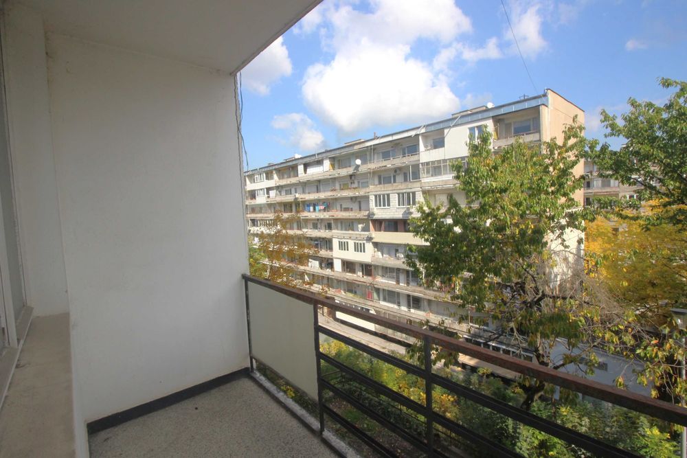 Продава се Двустаен апартамент в Габрово, Младост - 80 кв.м за 957 €/кв.м - Снимка #3