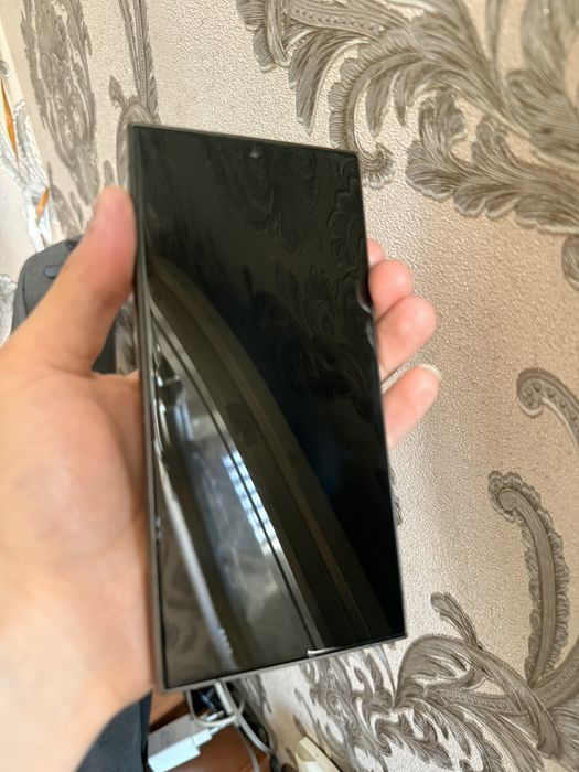 Samsung s24 ultra обмен только на Iphone 15 pro max или выше!