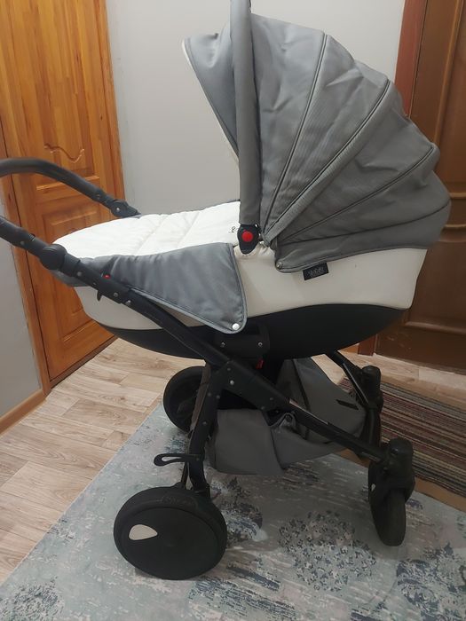 Детская коляска   Tutis