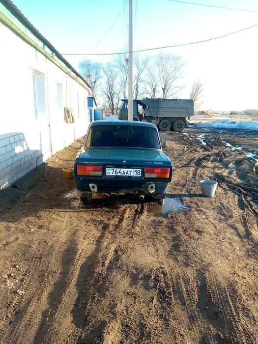 Продам ваз 2107.