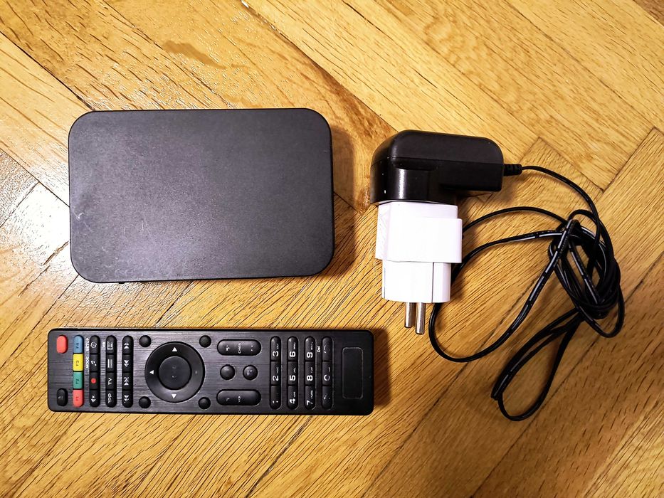 приемник Infomir MAG 349 w3 set top box