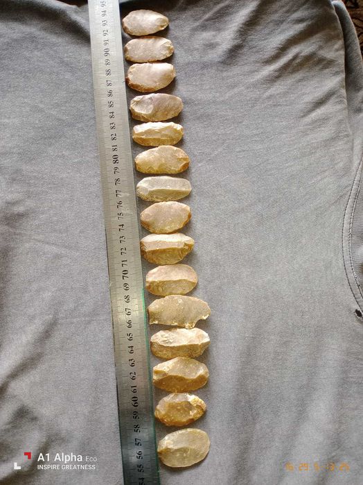 Кремък. Най-твърдият камък. 10 бр.за 20 €