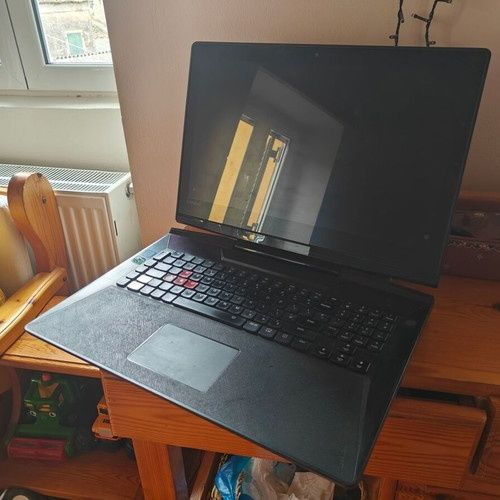 Lenovo IdeaPad Y910-17ISK