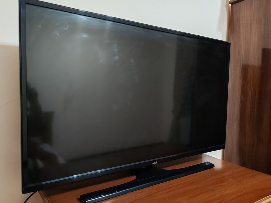 Artel televizor 43talik
