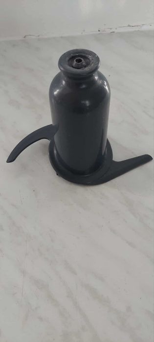 Части от робот Kenwood FP270