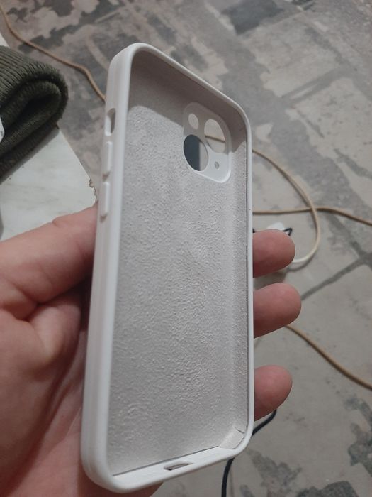 Продам чехол на iPhone 14 силиконовый