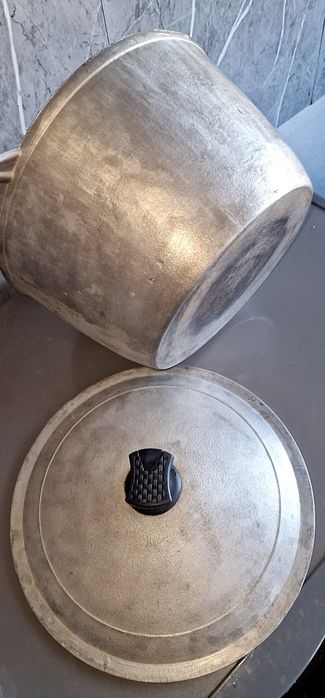 Казан на 10 литров, продам 7000